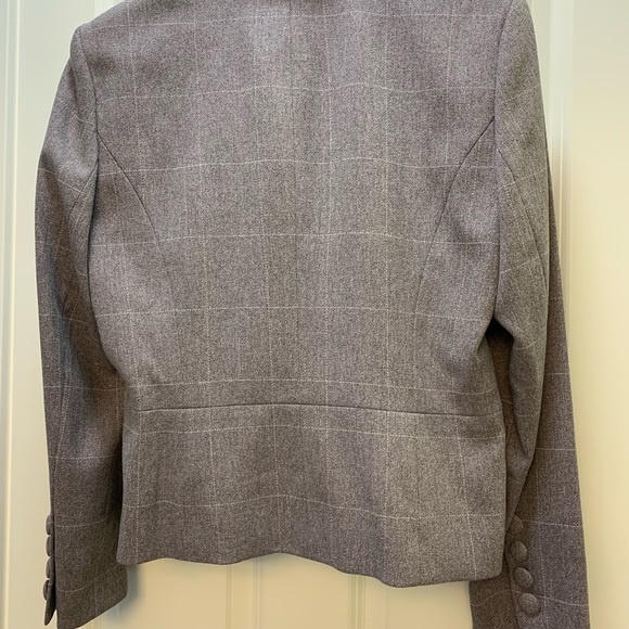 Women’s Jacket - Picture 4 of 5